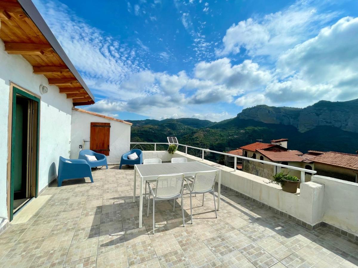 La Terrazza Di Seglia Apartment Ventimiglia Ngoại thất bức ảnh