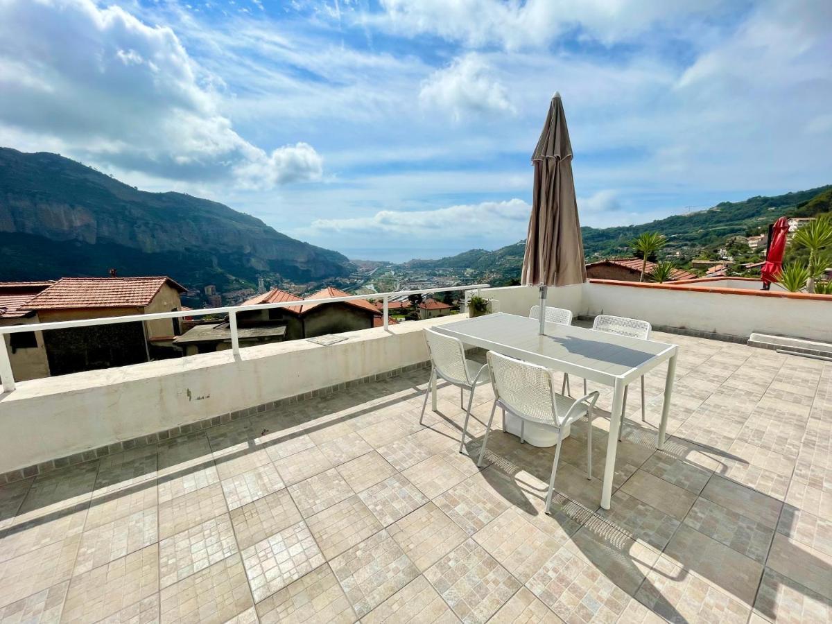 La Terrazza Di Seglia Apartment Ventimiglia Ngoại thất bức ảnh